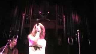 Skye live in Dallas - I Don&#39;t Care