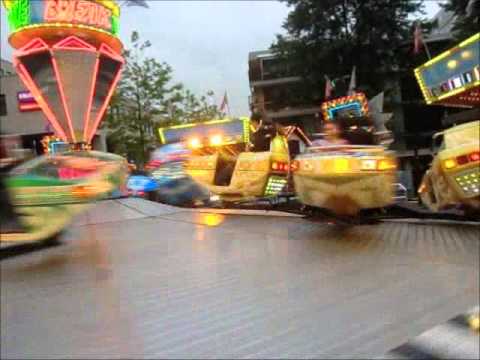 download lagu mp3 mp4 Breakdance Kermis, download lagu Breakdance Kermis gratis, unduh video klip Breakdance Kermis