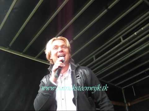 Patrick! - Dansen met z'n twee & Geen geheimen