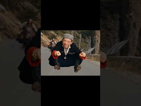 Балбес опять накосячил! Бывалый уже мчится за ним 😂🏍️