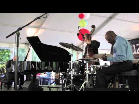 Tootie Heath Trio "Bye-Ya" at the 2014 Chicago Jazz Festival