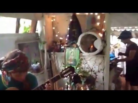 Saravashivaya, Vencedor de demanda, Cabana do Pai Tomé