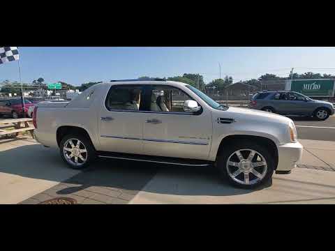 2009 Cadillac Escalade (CC-1638335) for sale in West Babylon, New York
