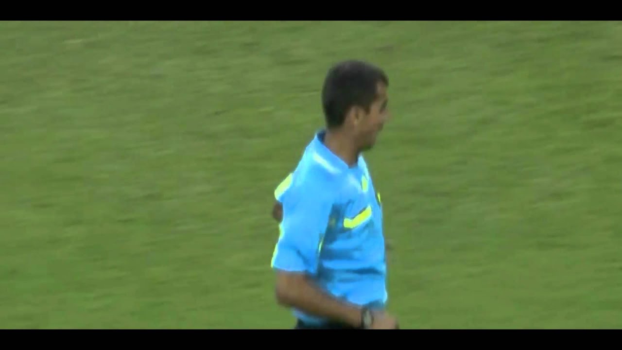 Best referee decision ever ! commentators gone wrong !!
