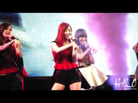 [Fancam] SNSD Tiffany @ Waterway Grand Opening Concert (mr.taxi)