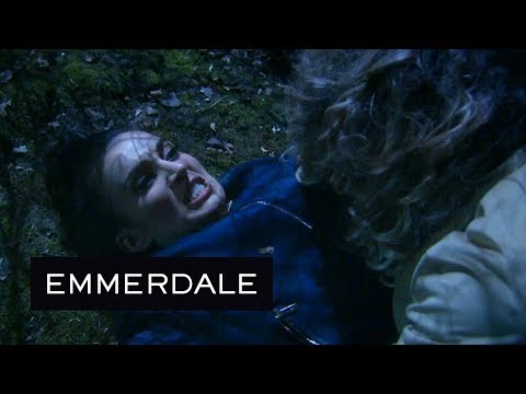 Roxy Shahidi says Emmerdale fans will be 'stunned' by Leyla twist | Soaps | Metro News