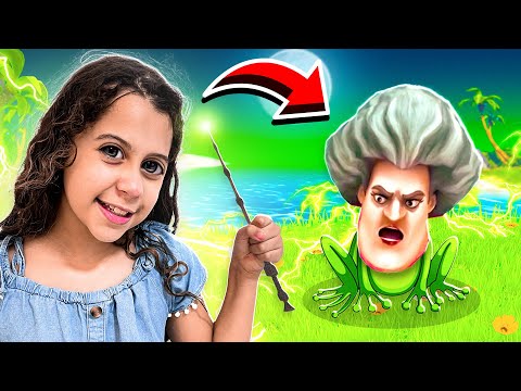 I TURNED THE TEACHER INTO A FROG!! - Scary Teacher