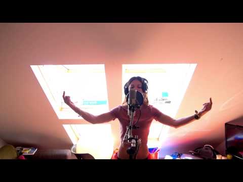 Scarlett Quinn 'On A Mission' COVER