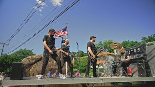 Titus Andronicus – “(I’m) Screwed”