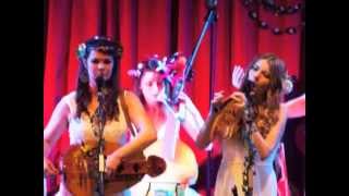 The Holly and the Ivy by The Mediaeval Baebes