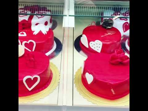 Valentine cakes