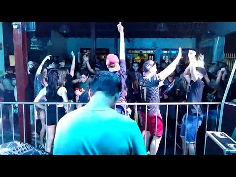 DJ jonathaz na Calourada de Médicina UFMA