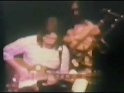 Genesis - The Lamb Live Down on Broadway 1974/5 Tour