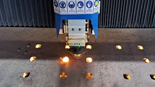 Cắt sắt dày 20 mm bằng máy laser 12000w. #12kw #12000w #cypcut #raytools