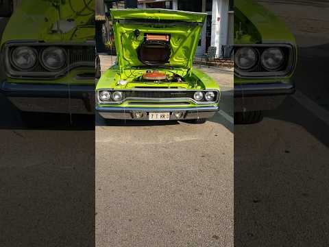👀🔥'70 440 SIX PACK ROADRUNNER! #shorts #car #nostalgia #rare #mopar #musclecar