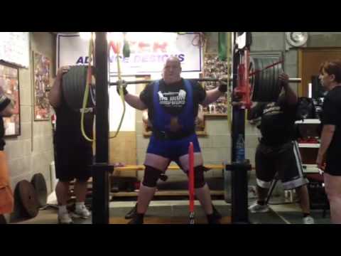 855 walk out squat