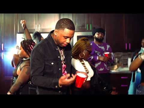 EB 100 - "Shake Sumn" - Music Video