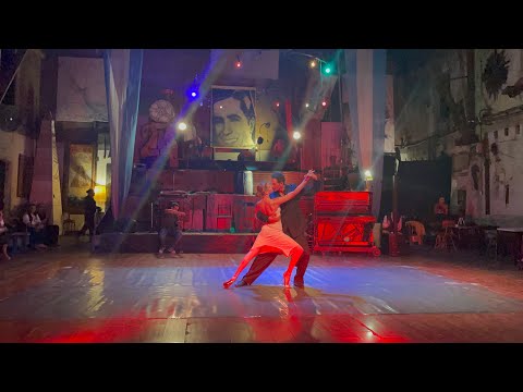 Maxi Copello - Karu Terenzio ( Que dios te ayude)