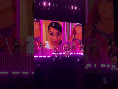 Lizzo - Rumors (Live in Gdynia, Opener Festival)