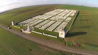 preview picture of video 'Above The Battlefield: Ovillers Military Cemetery, Somme'