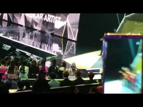 2018 MAMA in Hong Kong TWICE reaction to GOT7 winning TIKTOK Most Popular Artist