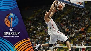 Tyler Davis with a HUGE two handed slam!