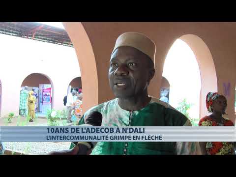 10ANS DE L'ADECOB À N'DALI L'INTERCOMMUNALITÉ GRIMPE EN FLÈCHE