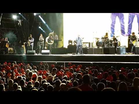 Tom Jones - Moon and Stars 2016