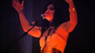 Emel Mathlouthi @ La Cigale 28.01.2013 "Dhalem" (Tyran)