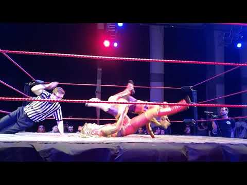 Wrestling clinic! Lizzy Evo vs Myla Grace