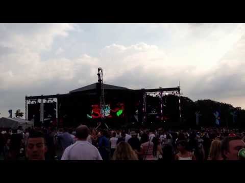 Tommy Trash at Creamfields 2013, Members Of Mayday - 10 in 01