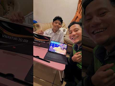 Bahagia bisa ngasih kejutan itel VistaTab 30 GT yg berasa kaya laptop utk keponakan tersayang 🥹❤️
