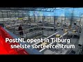 Pakjes van sinterklaas en de kerstman zoeven door nieuw postsorteercentrum in Tilburg