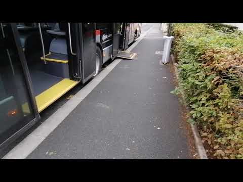 déploiement de la rampe PMR sur la 10473 à l'arrêt Jean rostant (fâche thumesnil)