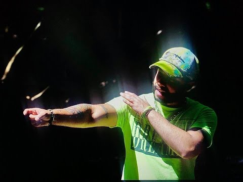 SAVAGRAPHY - TEN TOES DOWN (OFFICIAL VIDEO)