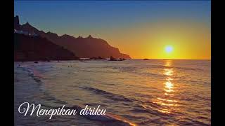 Download lagu Story WA keren - Story Sedih 30 detik - Story WA Naff - Terendap laraku mp3