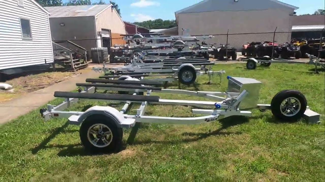 A photo of this 2023 Triton EWCII
