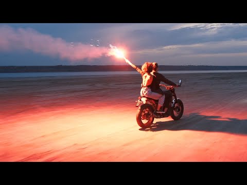 L Loko x Drini - MAMA MIA feat. EAZ & Naomi Lareine (Visualizer)