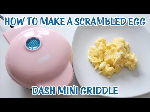 Making A Scrambled Egg In A Dash Mini Griddle