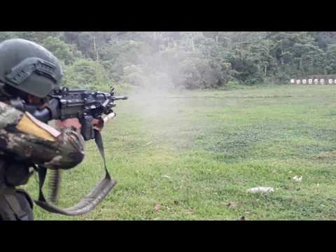 AMETRALLADORA M249 CALIBRE 5.56MM