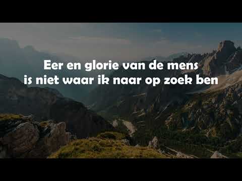 Opwekking met tekst 636 Alleen een God als U (versie 1)