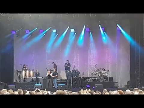 UB40 - Kingston Town - ParkCity Live 2016