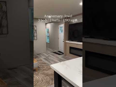 MUST SEE!! 3 Bed 2 Bath Home!!  #home #claytonhomes #kitchen