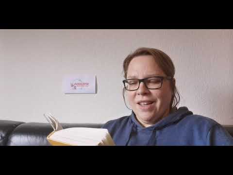 Maren liest "Fünf Freunde auf Schmugglerjagd" von Enid Blyton...Teil 1