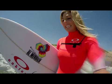 Supergirl Spotlight | Pro Surfer Sage Erickson