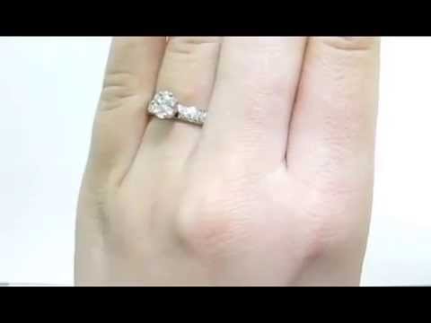 1 ct Diamond Engagement Cluster Ring SI/VS in 18 KT White Gold