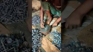 Download lagu This is how workers have been working for ages #work #hardwork mp3
