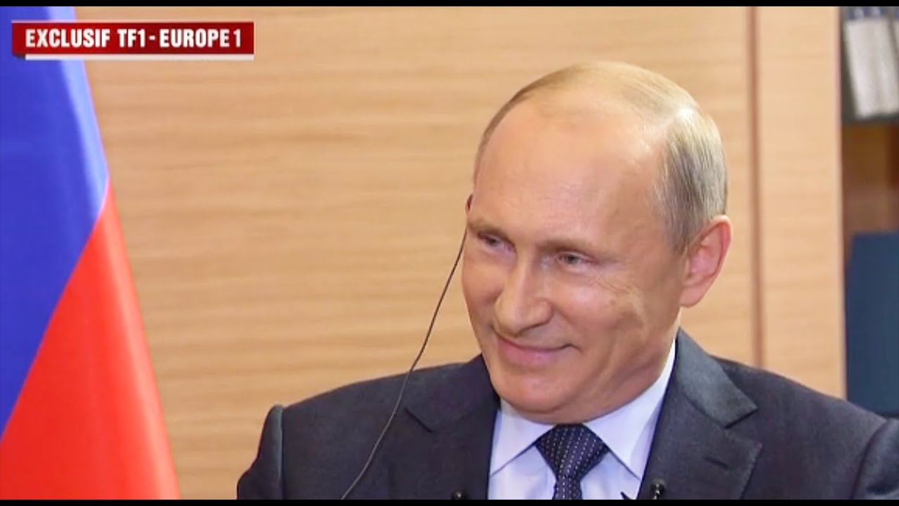 L'interview de Vladimir Poutine avec Jean-Pierre Elkabbach sur Europe 1 et TF1 en 2014 (archives)