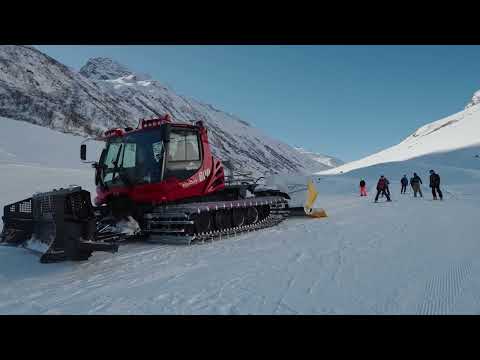 Silvretta-Skisafari - Mit Pistenbully & Skiern auf Safari im Montafon l Vorarlberg