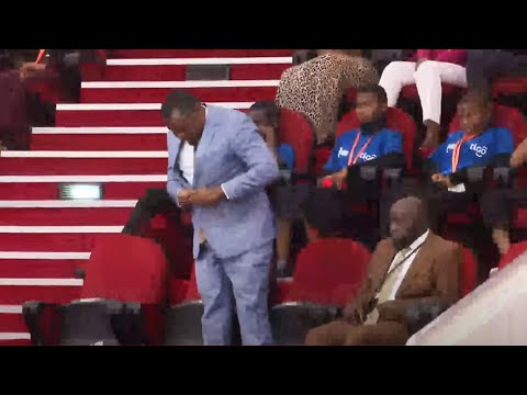 Shuhudia Baba Levo na Mwijaku walivyotambulishwa Bungeni "Hawa ni wageni wangu..."